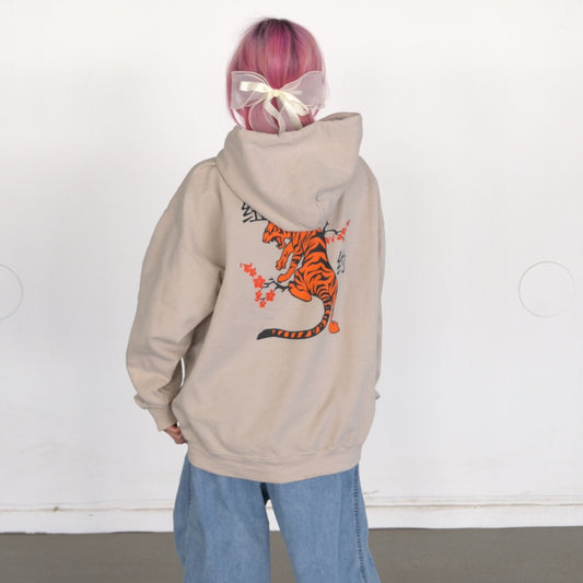 Tiger Graphic Hoodie (XL)