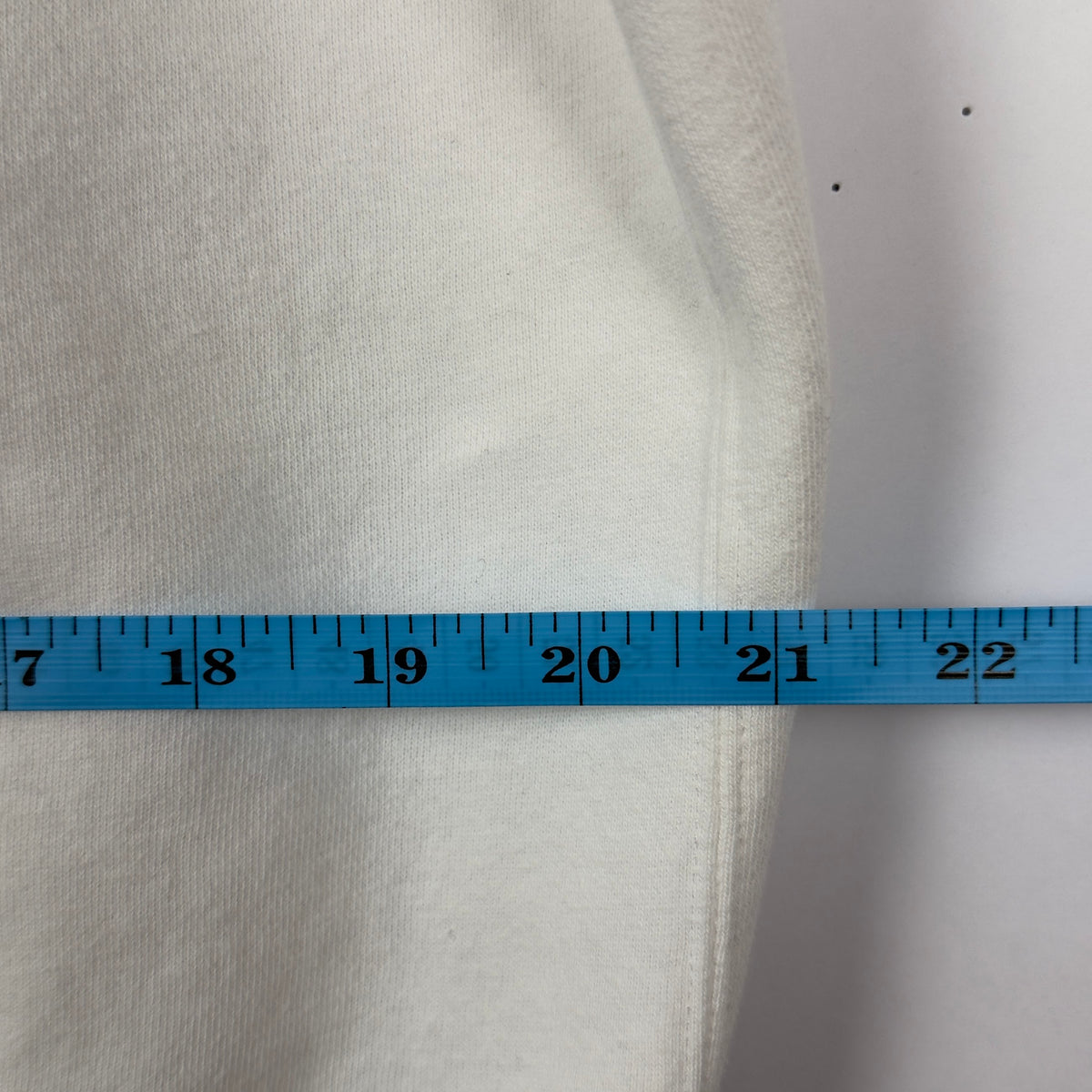 White Nike Hoodie (XL)