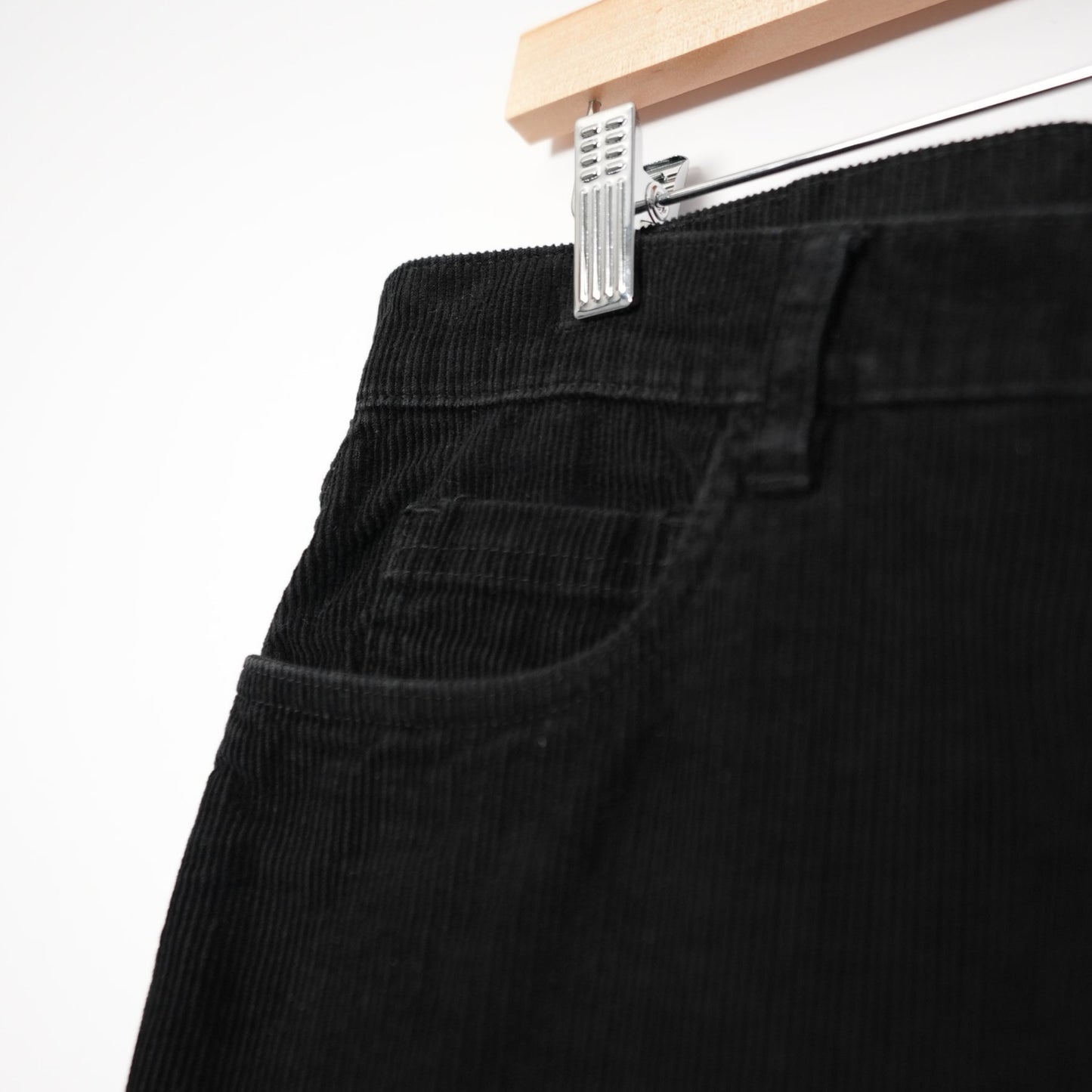 Unbranded Black Corduroy Skate Pants (32x30, Skated In)