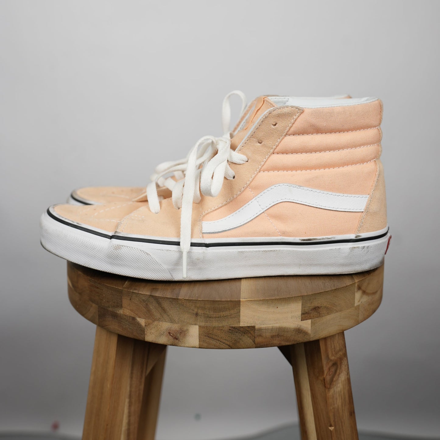 Vans Sk8-Hi “Peach/White” (Size 8, Lightly Skated)