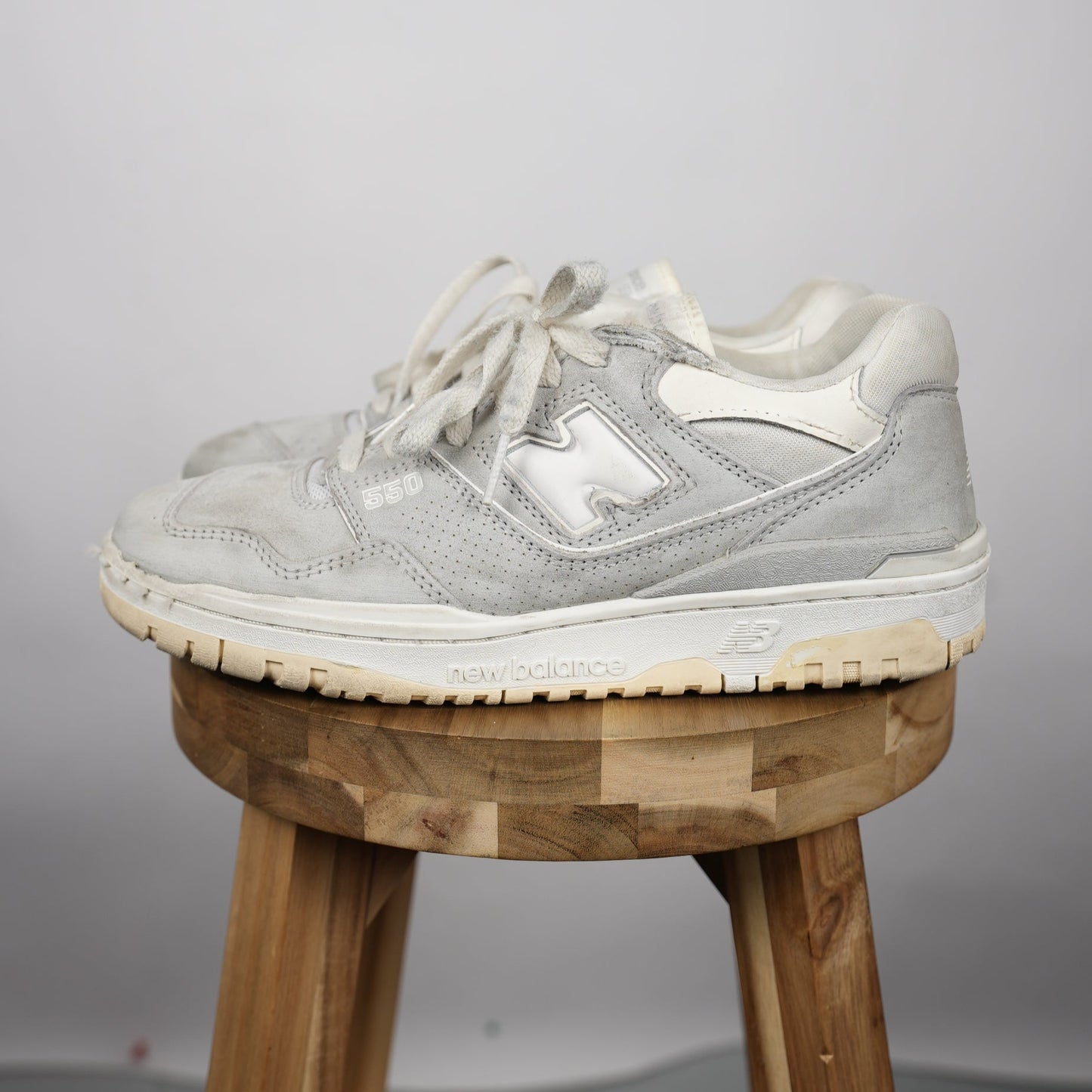New Balance 550 “Light Grey” (Size 8, Lightly Skated)