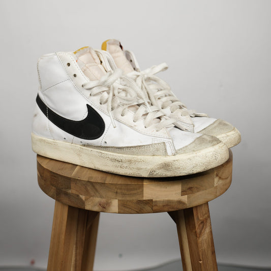 Nike Blazer Mid ‘77 “White/Black” (Size 8, Lightly Skated)
