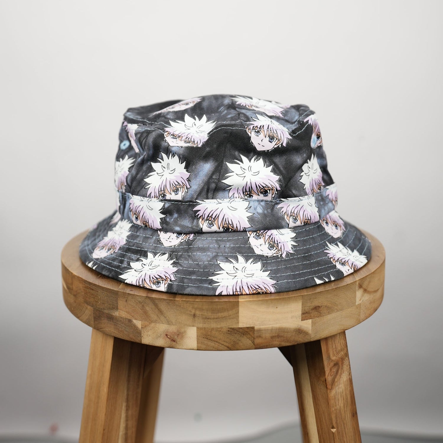 Hats & Accessories