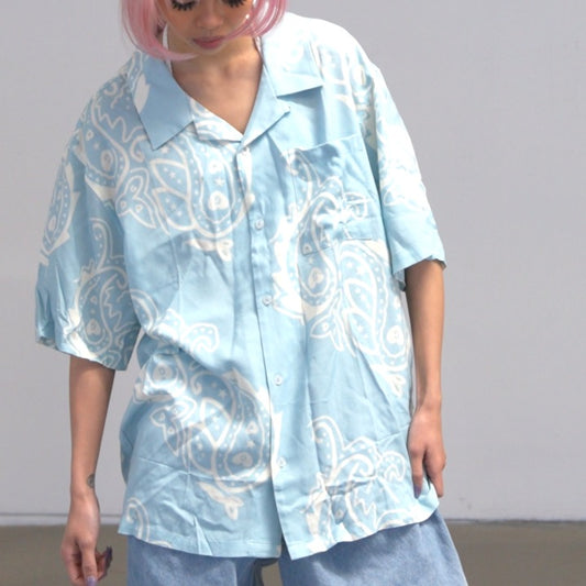 GOLF Paisley Short Sleeve Button-Up (L)