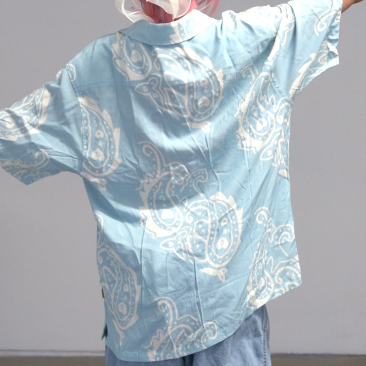 GOLF Paisley Short Sleeve Button-Up (L)