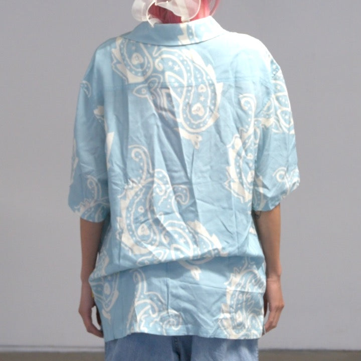 GOLF Paisley Short Sleeve Button-Up (L)