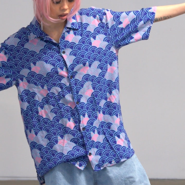 Apari Art Pattern Short Sleeve Button-Up (L)