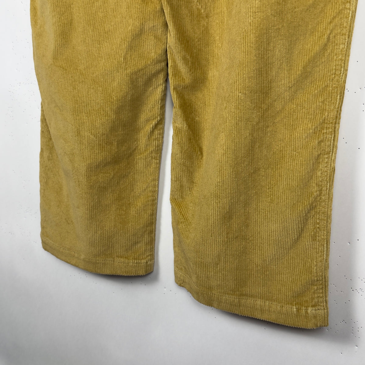 Yellow Corduroy Baggy Skate Pants (40x27)