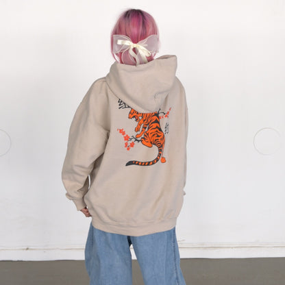 Tiger Graphic Hoodie (XL)