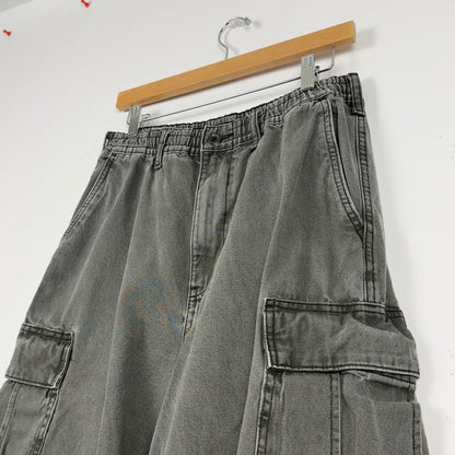 Extra Baggy Cargo Pants (30x25)