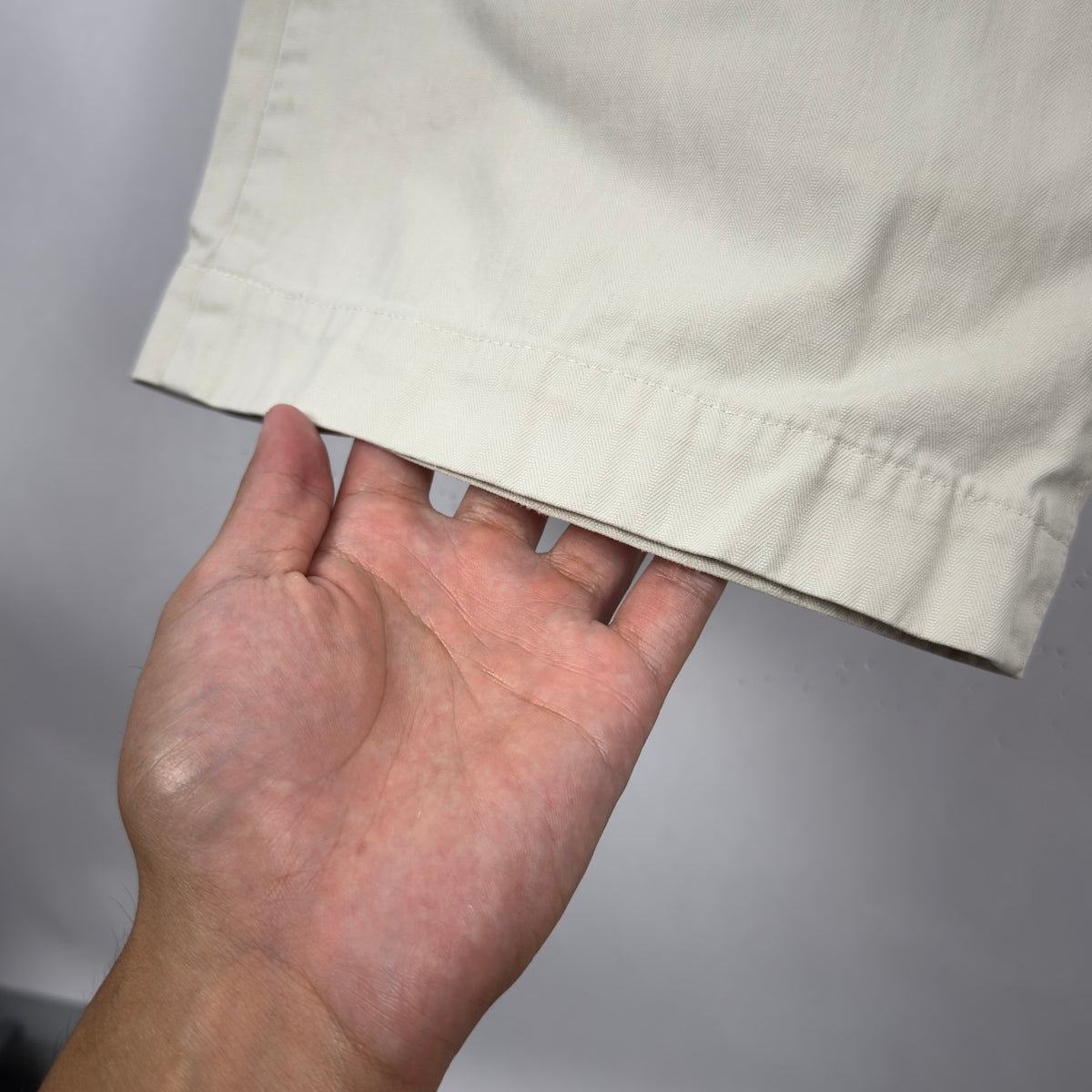 Banana Republic Chino Pants (32)