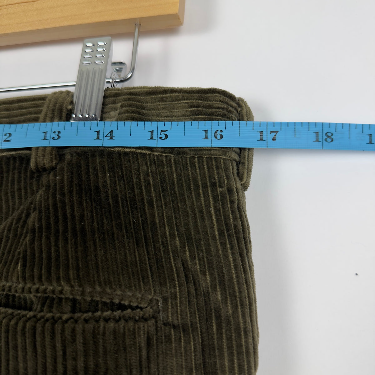 Olive Thick Corduroy Skate Pants (32x30)