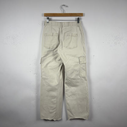 Hollister Cropped Cargo Pants (26)