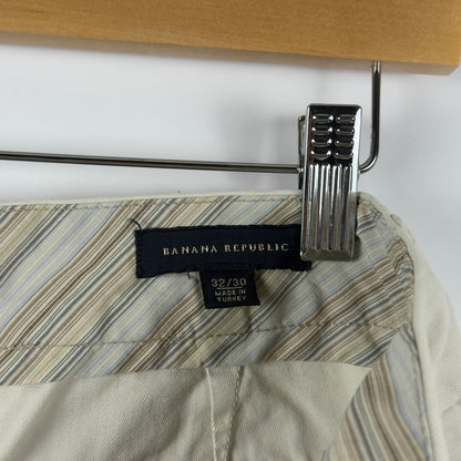 Banana Republic Chino Pants (32)