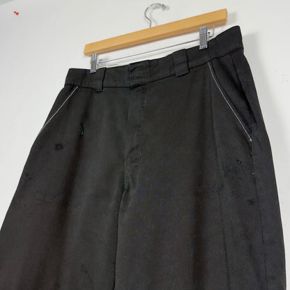 Black Dickies with White Stitching (32x29)