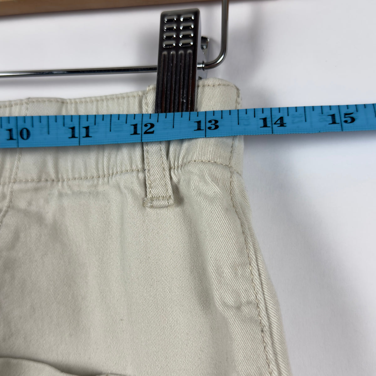 Hollister Cropped Cargo Pants (26)