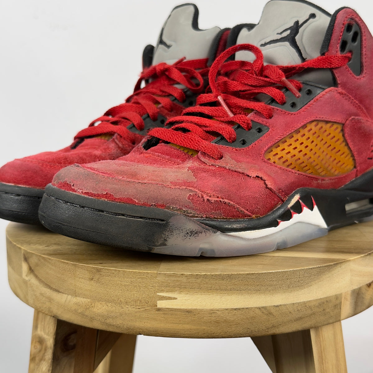Air Jordan 5 (Men's 8)
