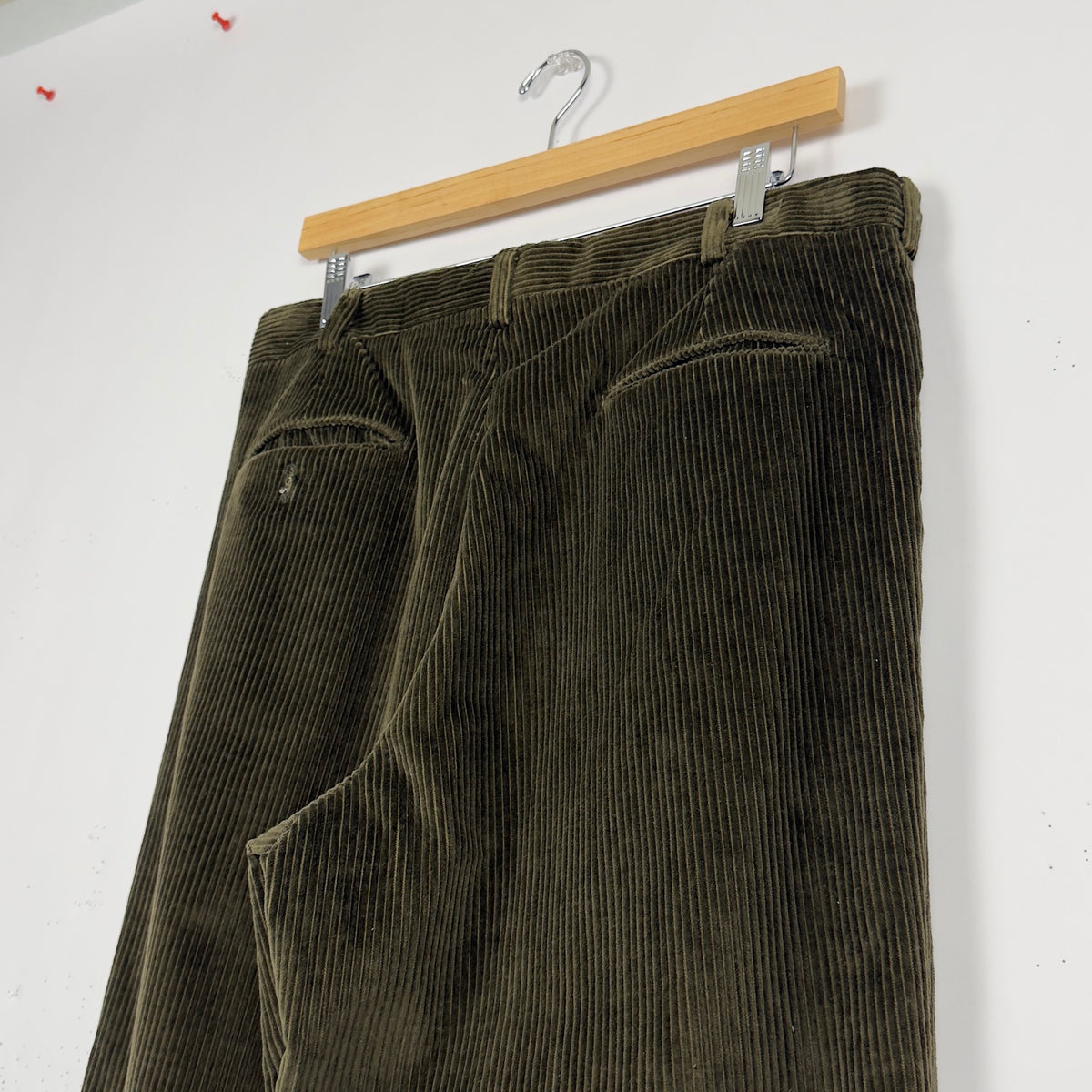 Olive Thick Corduroy Skate Pants (32x30)