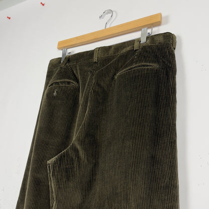 Olive Thick Corduroy Skate Pants (32x30)