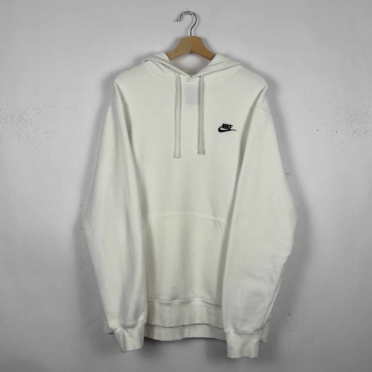 White Nike Hoodie (XL)