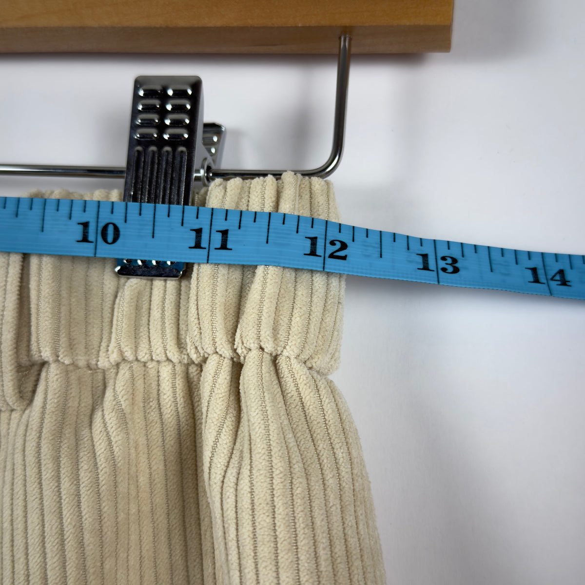 Heart Cut Corduroy Pants (24)