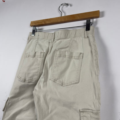 Hollister Cropped Cargo Pants (26)