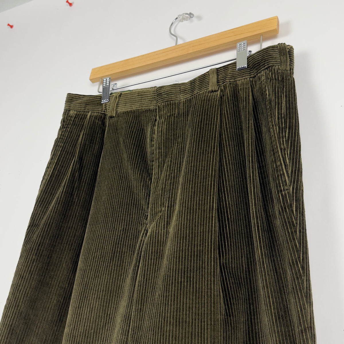 Olive Thick Corduroy Skate Pants (32x30)