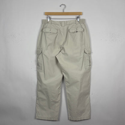 White Baggy Cargo Pants (32x26)