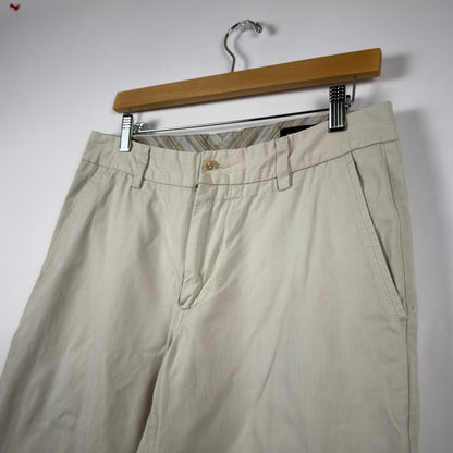 Banana Republic Chino Pants (32)