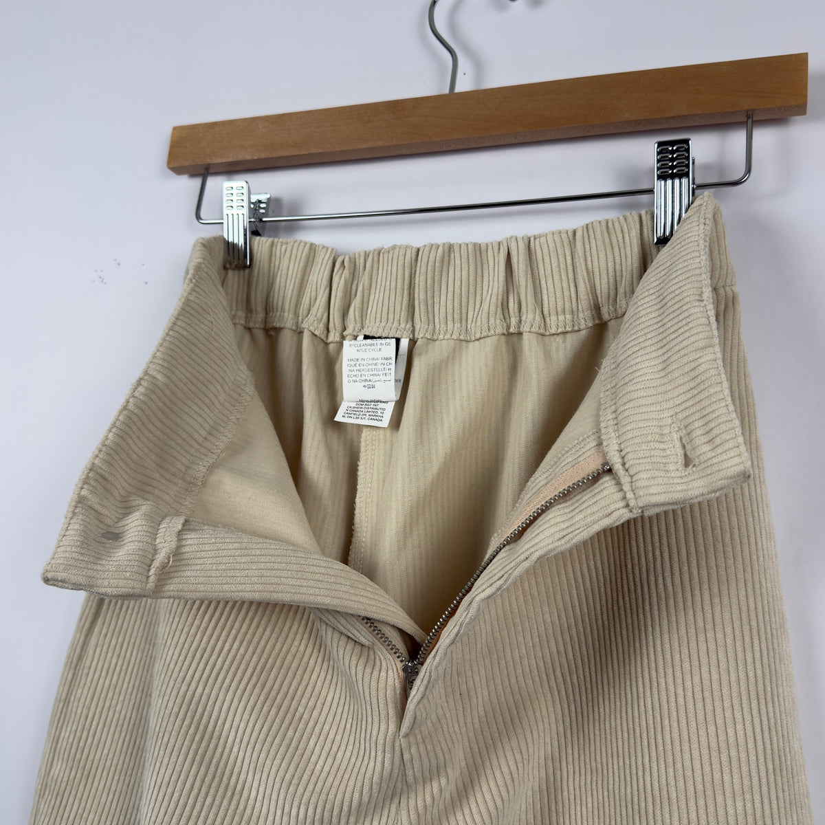 Heart Cut Corduroy Pants (24)