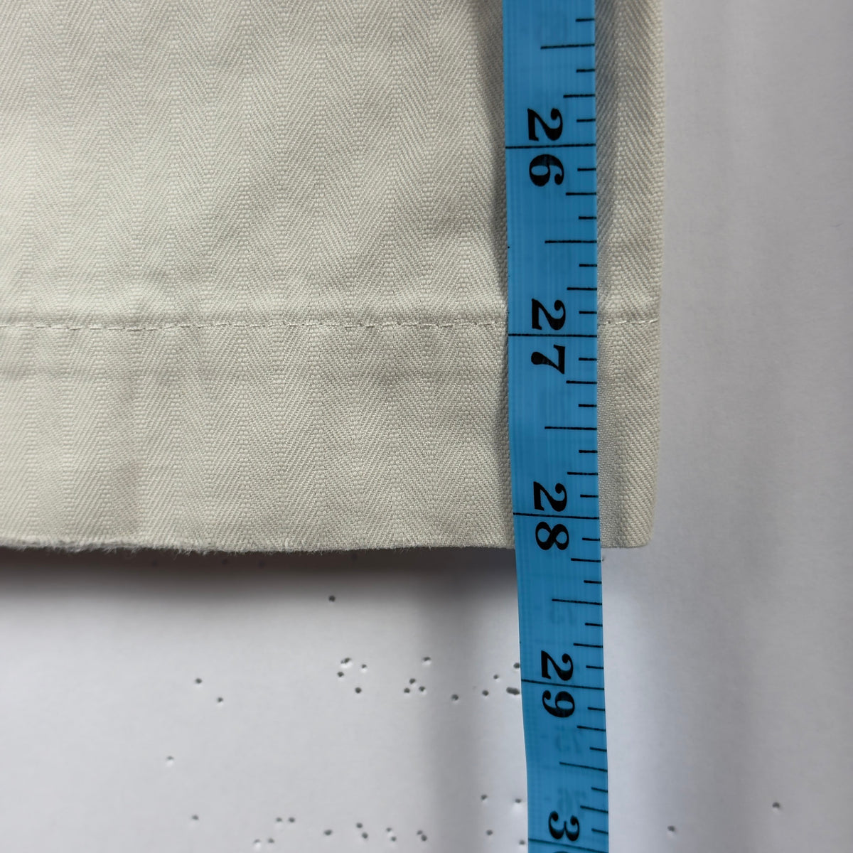 Banana Republic Chino Pants (32)