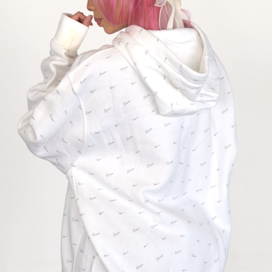 Nike Mini Swoosh Hoodie (L)