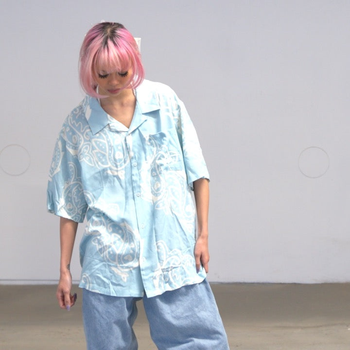 GOLF Paisley Short Sleeve Button-Up (L)