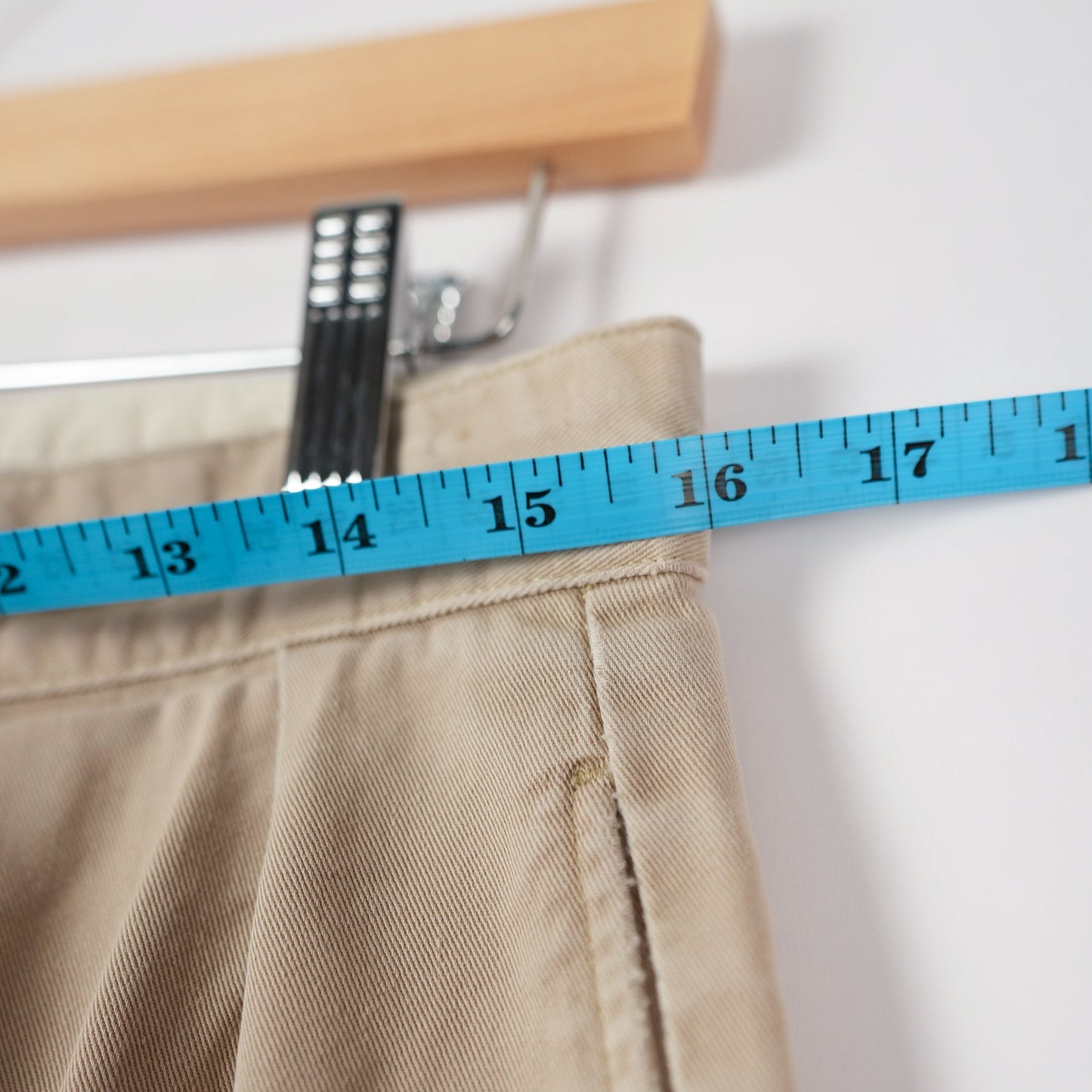 Polo Ralph Lauren Khaki Chino Pants 32x26 (Lightly Skated In)