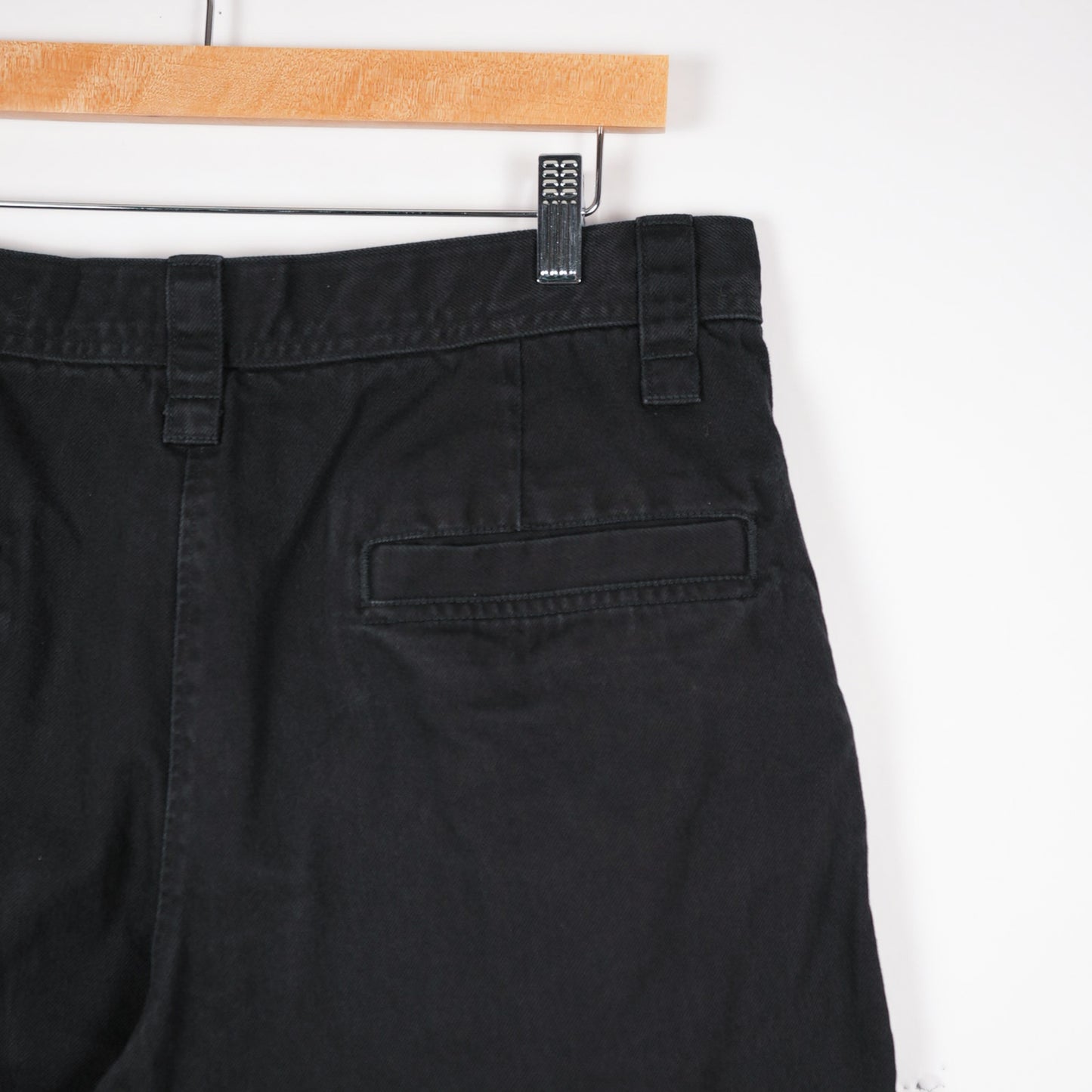 Uniqlo Black Chino Pants 32x30 (Minimal Wear, Skated In)