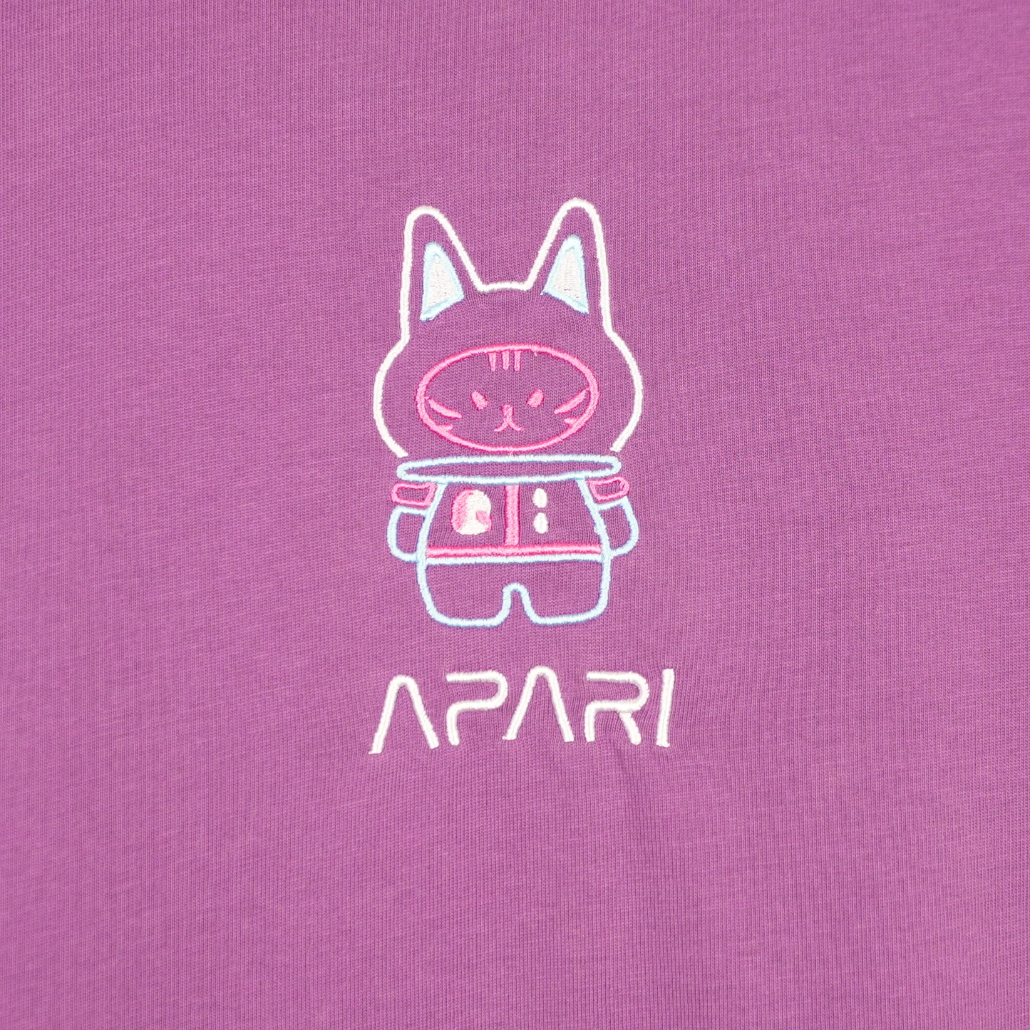 Apari Art Astro Kitty Tee (XL)