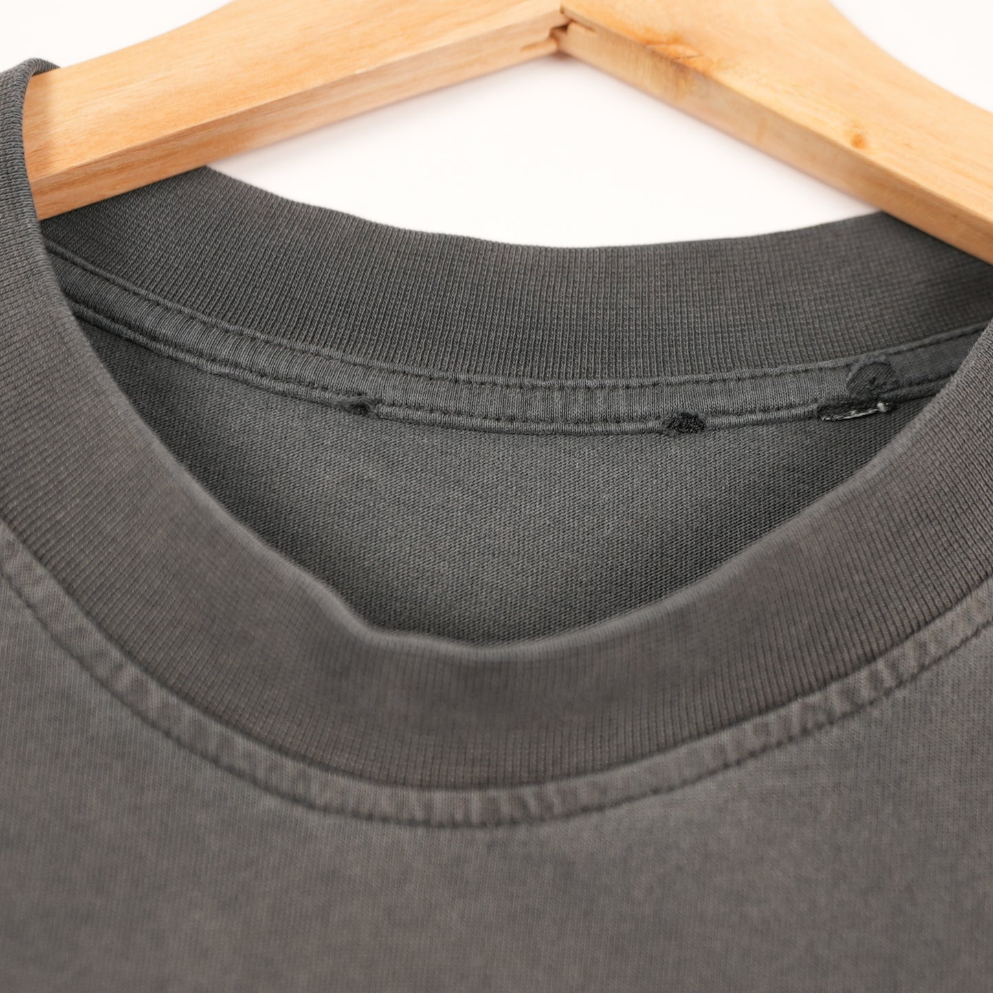 Everything Is Falling Into Place” Tee XL