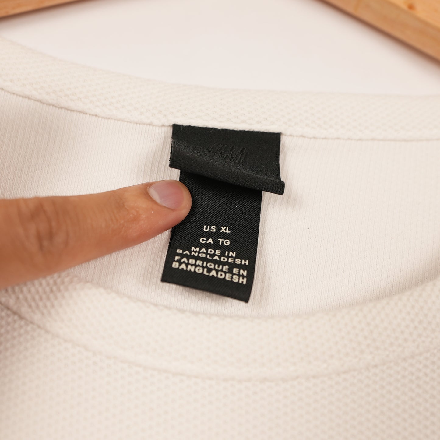 H&M “Los Angeles” Tee (XL)