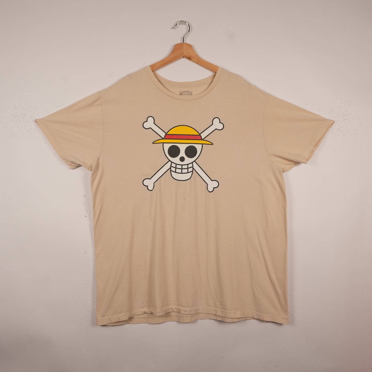 One Piece Straw Hat Pirates Tee (XXL)