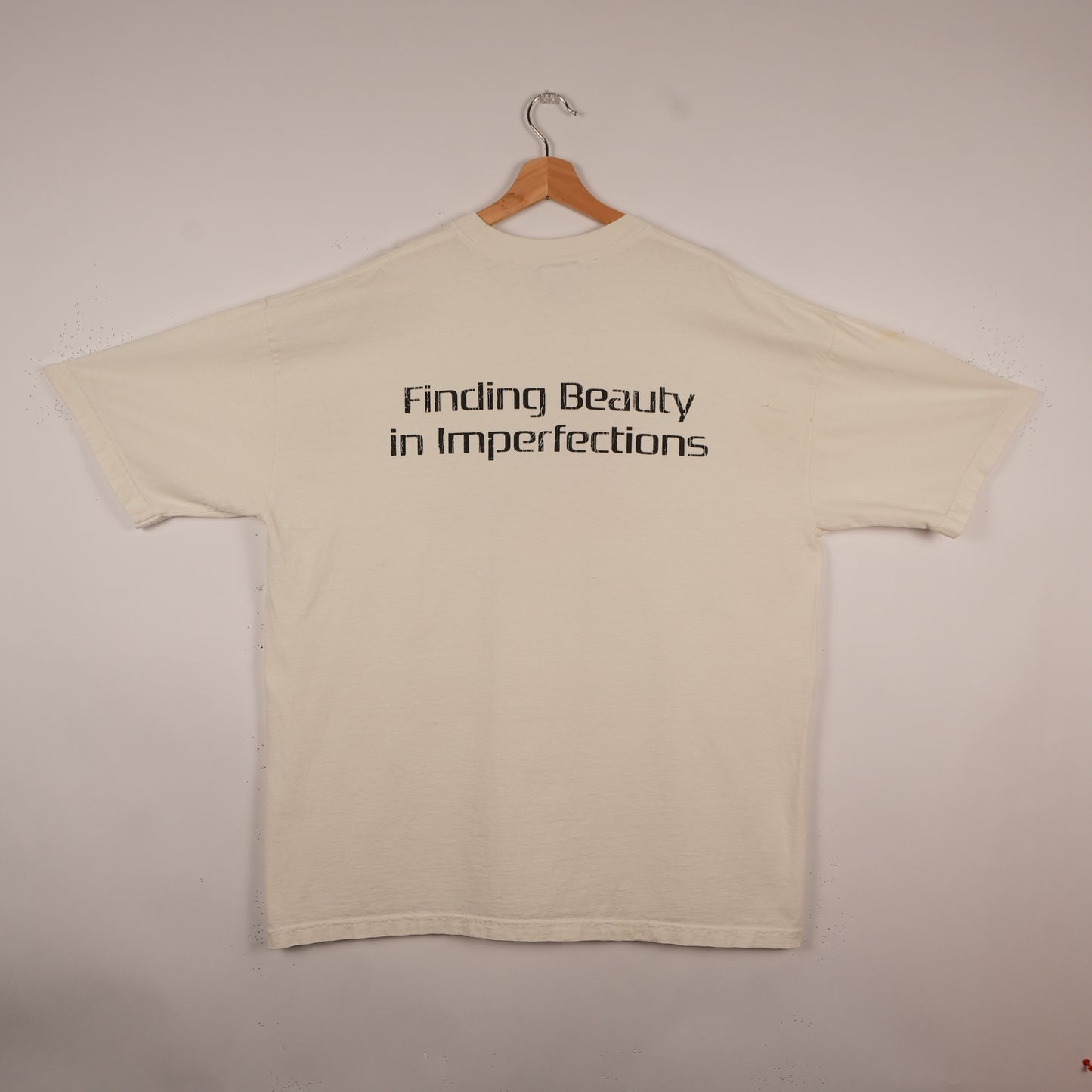 Realm “Finding Beauty in Imperfections” Tee (XXL)