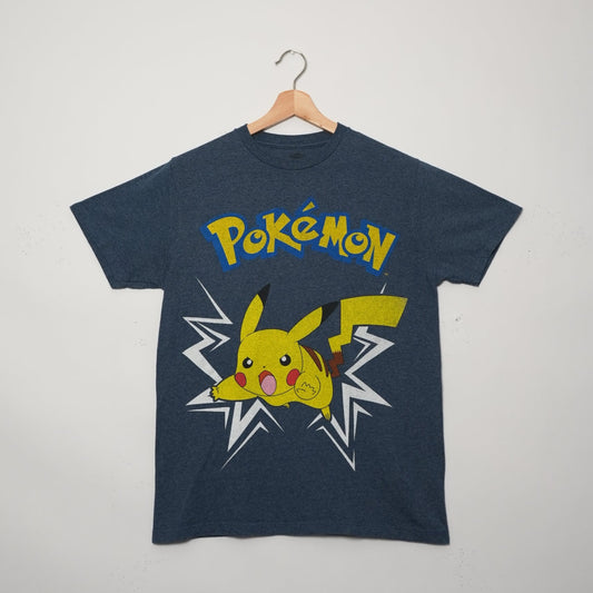 POKÉMON “PIKACHU” TEE (M)