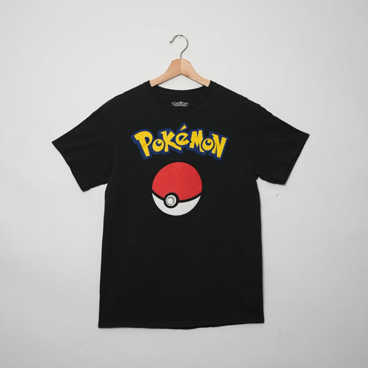 POKÉMON “POKÉBALL” TEE (M)