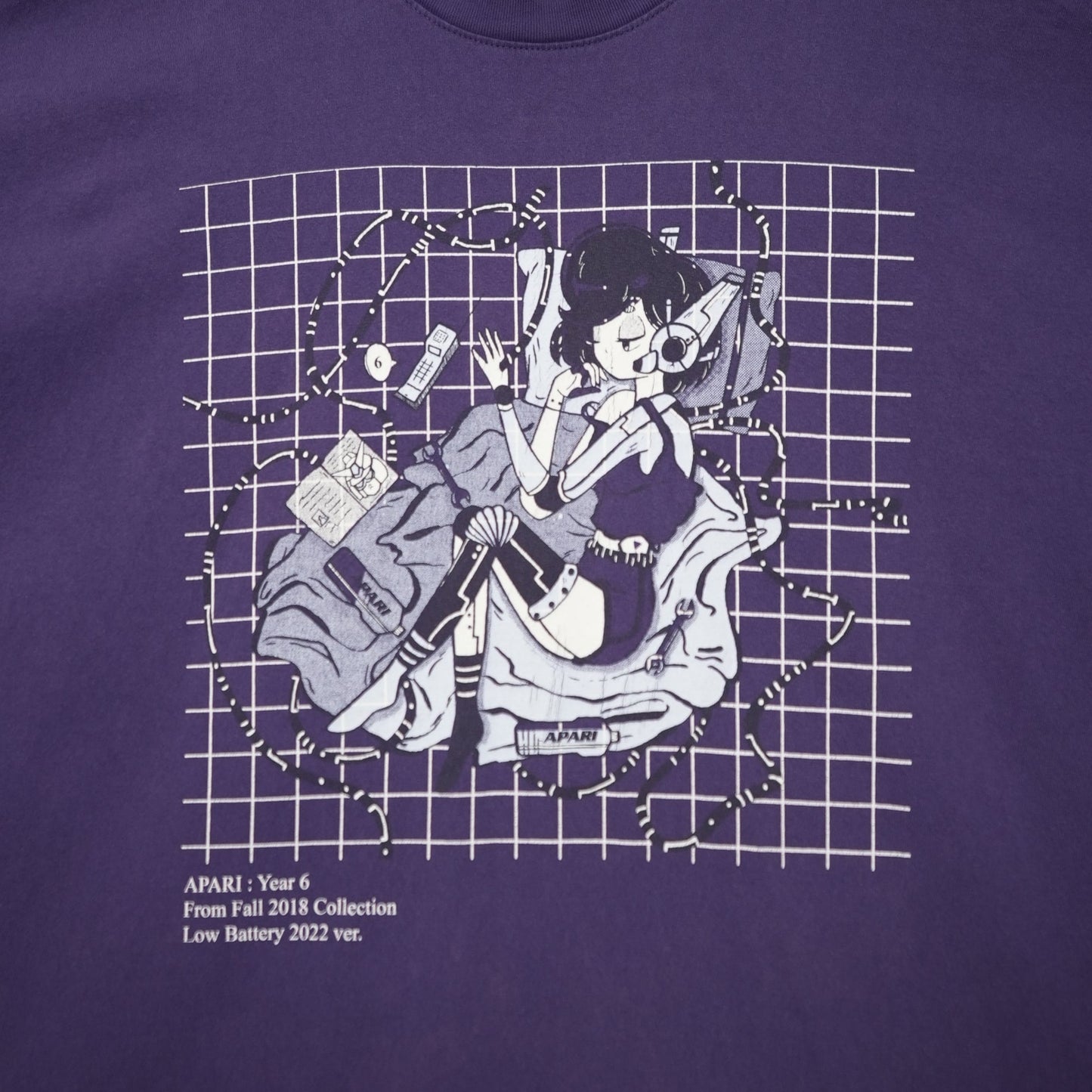 APARI “LOW BATTERY” ART TEE (XL)