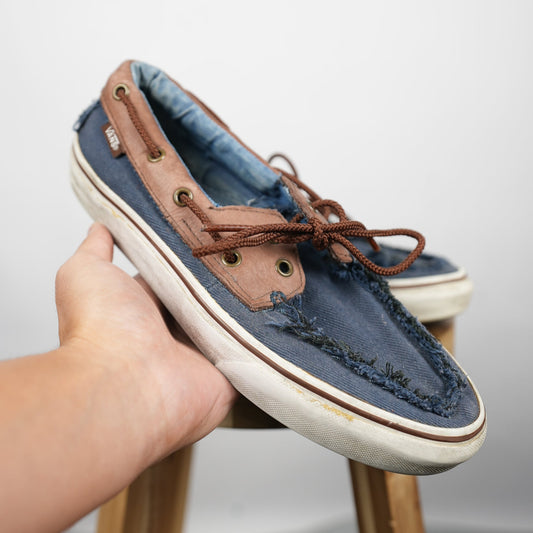 Vans Boat Shoe Style (Size 7.5, Lightly Skated)