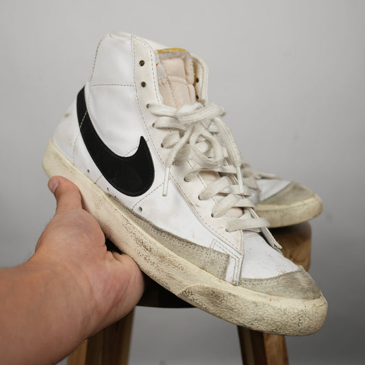 Nike Blazer Mid ‘77 “White/Black” (Size 8, Lightly Skated)