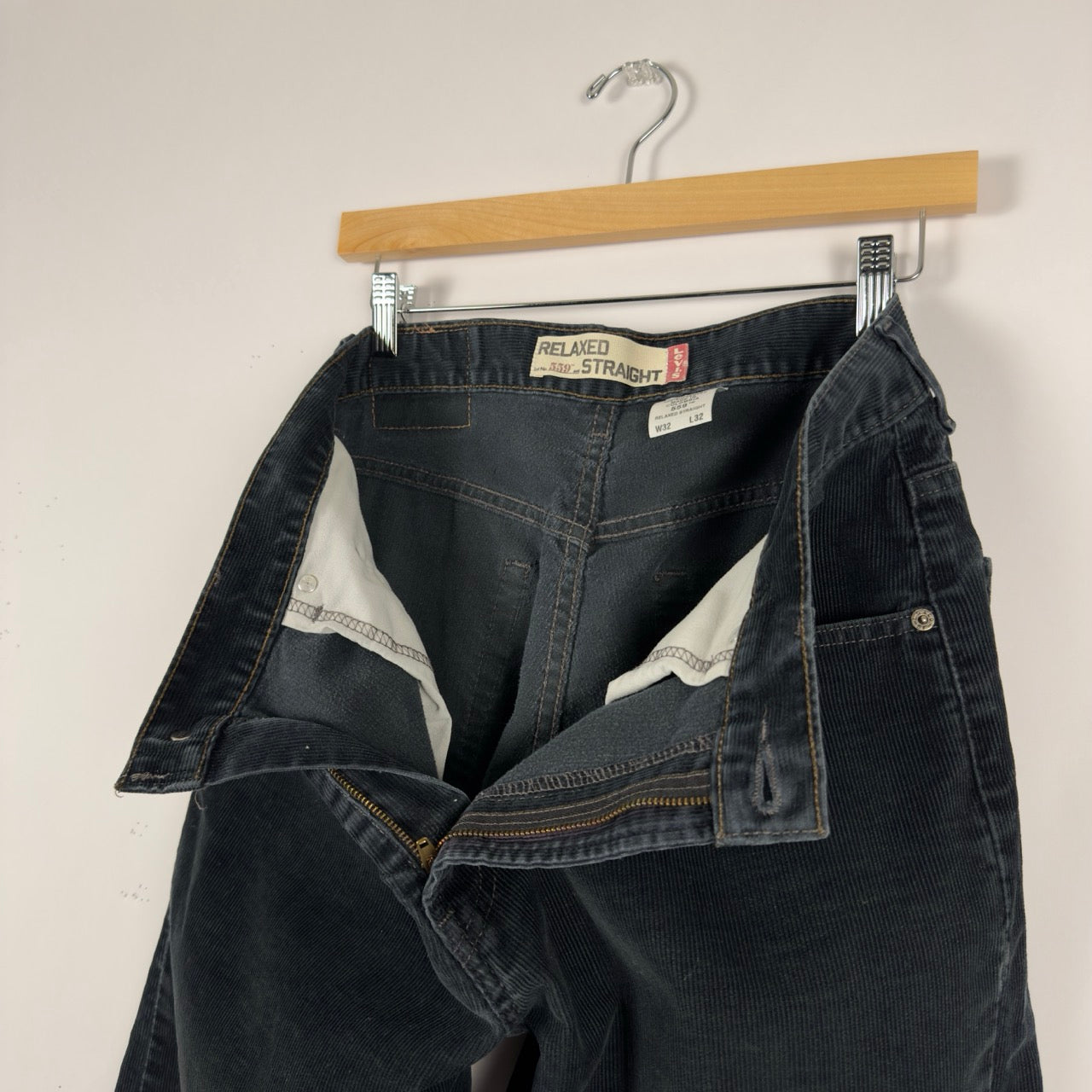 Levi’s 559 Corduroy Pants 32x25 (Cropped & Skated In)