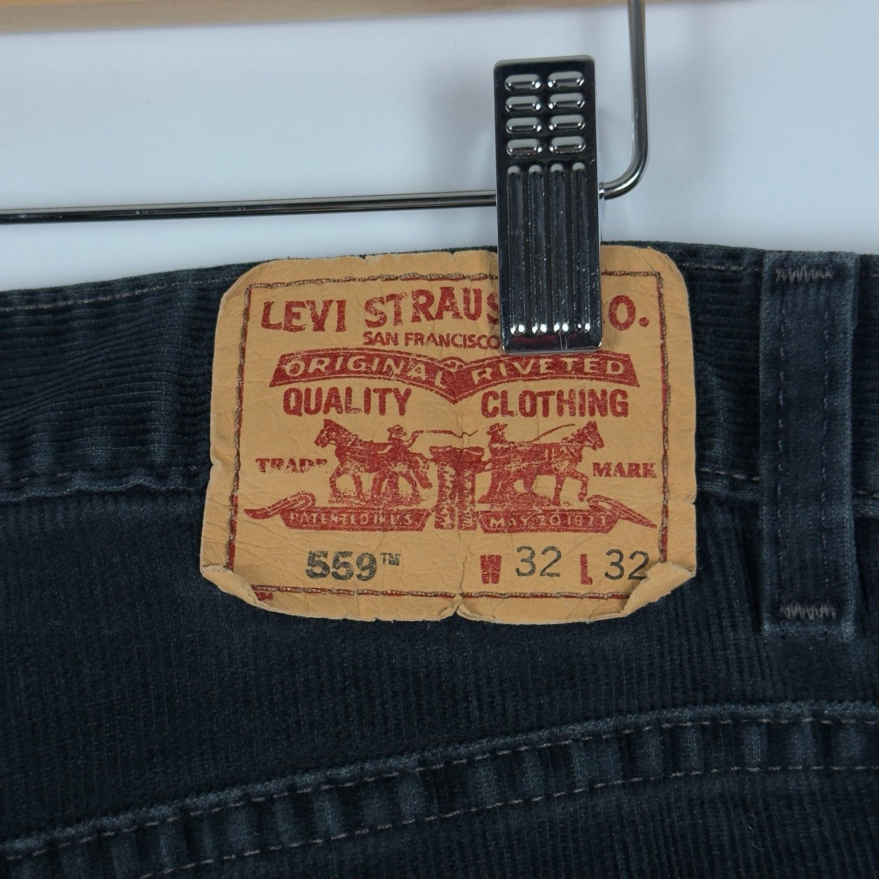 Levi’s 559 Corduroy Pants 32x25 (Cropped & Skated In)