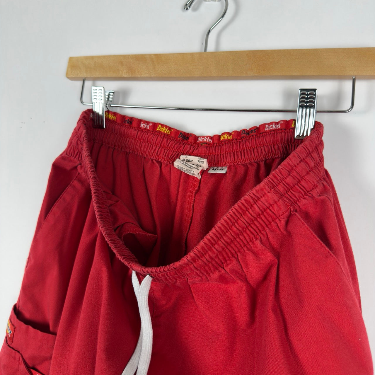 Dickies Scrub Pants (Red, Size M)