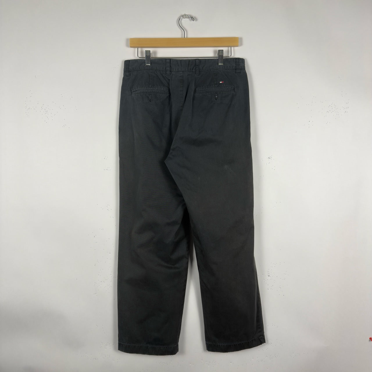 Tommy Hilfiger Chino Pants (32W)