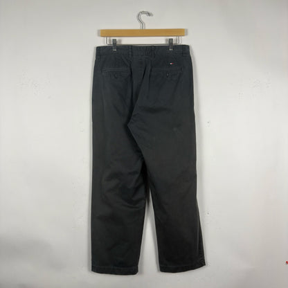 Tommy Hilfiger Chino Pants (32W)